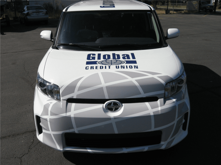 Cars and SUVs wraps and graphics