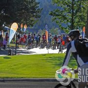 For starting lines or along the route of races, Teardrop and Feather banners are an attractive way to advertise, feather banners spokane